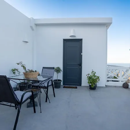 Halari Junior Vourvoúlos